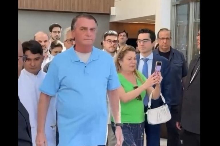 Bolsonaro Recebe Alta Médica E Divulga Vídeo Saindo Do Hospital