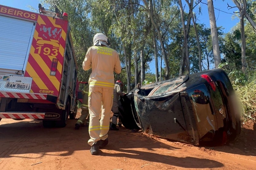 Capotamento Na Avenida Vitória Deixa Duas Mulheres Feridas (1)