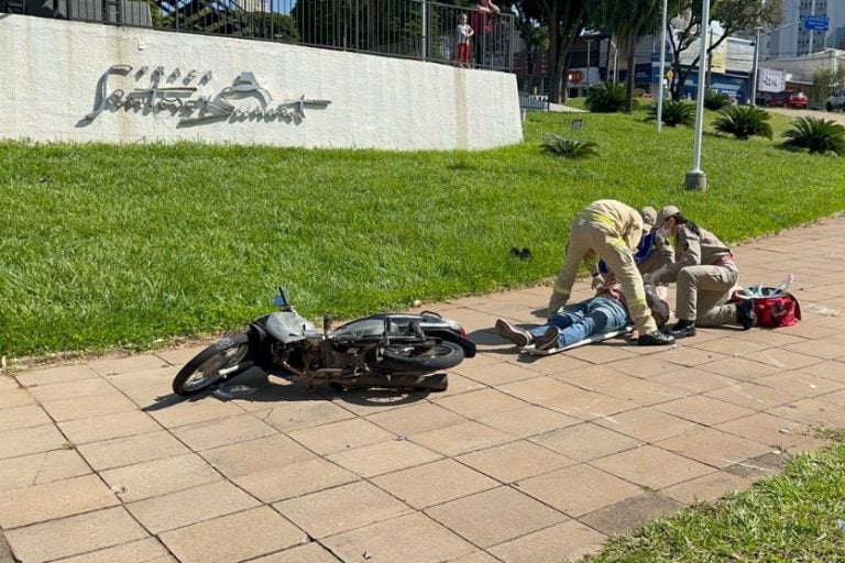 Casal Sofre Queda De Moto No Contorno Da Santos Dumont Em Umuarama