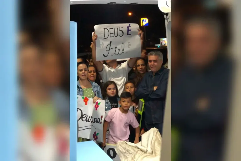 Comemoração Marca Alta Hospitalar De Eliseu Após 50 Dias De Internação 4