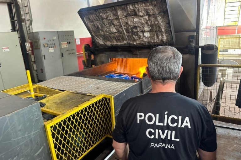 Cruzeiro Do Oeste Polícia Civil Faz Incineração De 200kg De Drogas (1)
