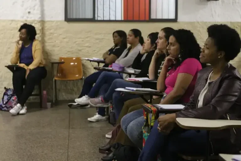 Cursinhos Populares Podem Se Inscrever Em Programa Até Terça