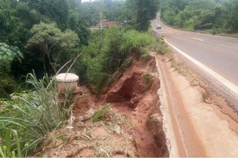 Der Confirma Empresa Para Obra De Contenção E Drenagem Na Pr 082