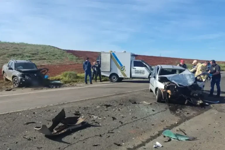 Dois Motoristas Morrem Após Colisão Frontal Na Pr 340