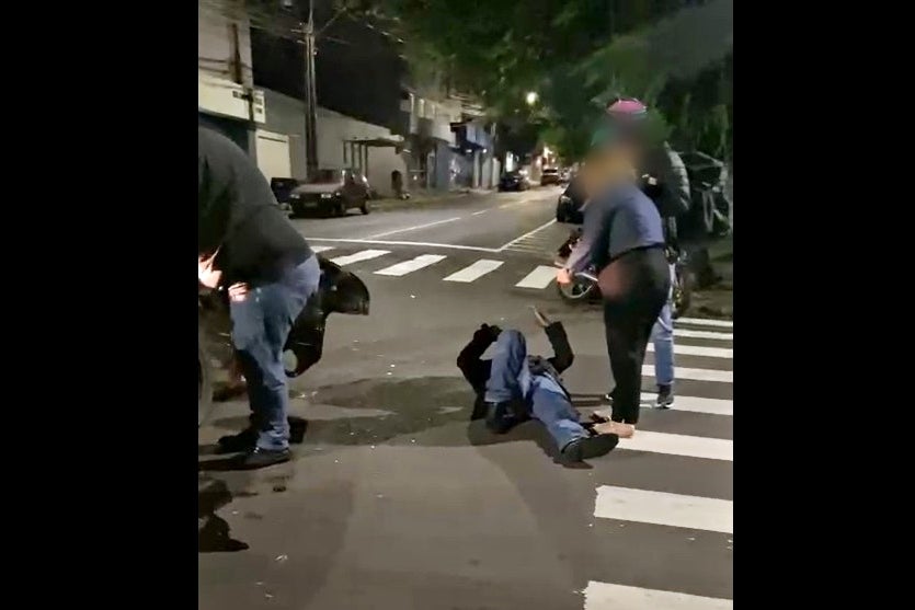 Entregador Fica Ferido Após Colisão Em Cruzamento No Centro (3)