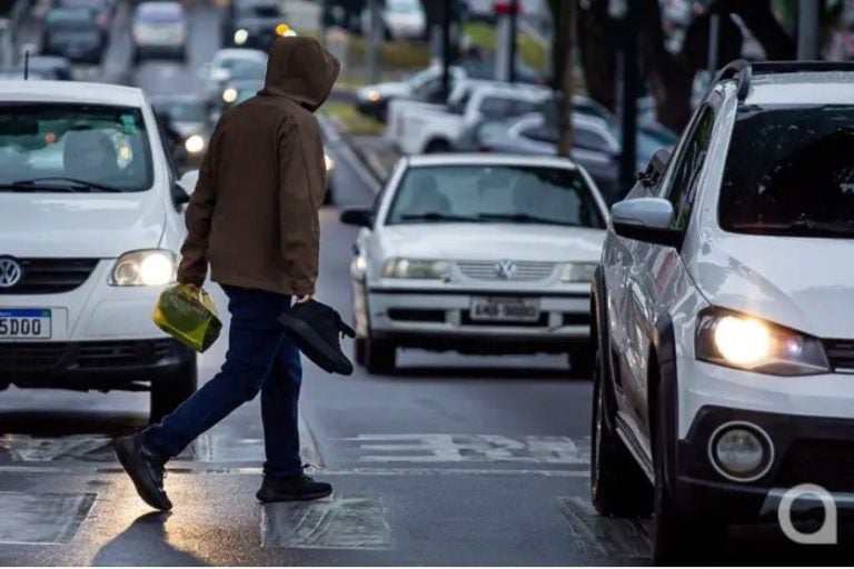 Frente Fria Derruba Temperaturas No Paraná E Leva Geada A Quase Todo O Estado