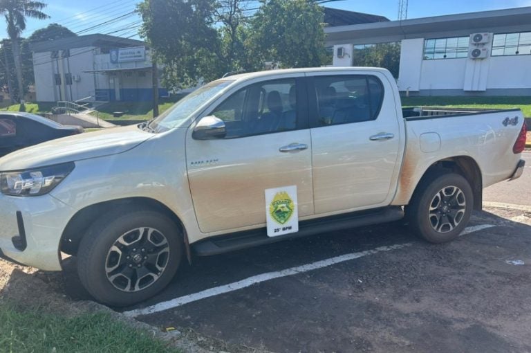 Hilux Furtada Em Tuneiras Do Oeste é Encontrada Em Umuarama