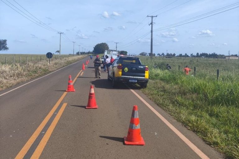 Motociclista Morre Após Atropelar Cavalo Solto Na Pr 561
