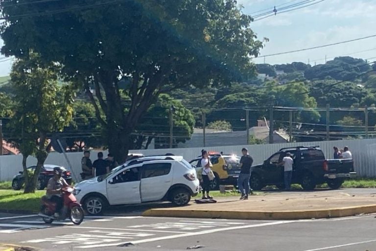 Motorista Sofre Ferimento Grave Na Cabeça Após Colisão Em Outro Cruzamento De Umuarama