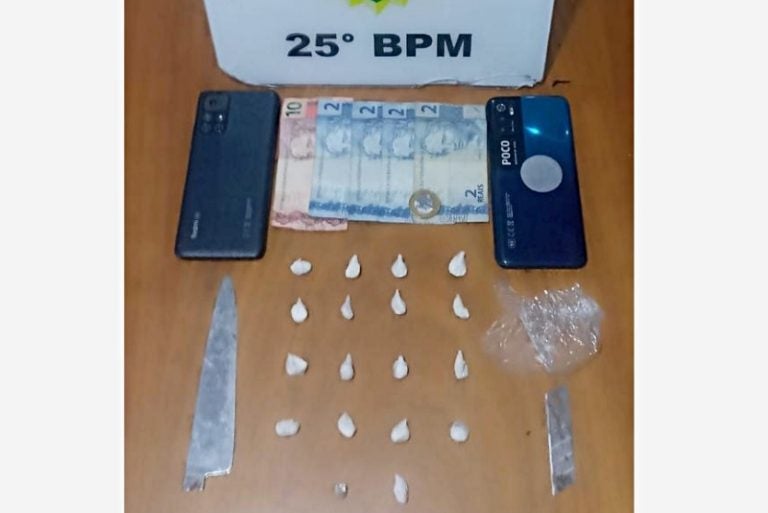Pm Prende Dois Homens Por Tráfico De Drogas No Bairro Sonho Meu