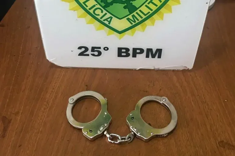 Polícia Militar Cumpre Dois Mandados De Prisão Em Umuarama