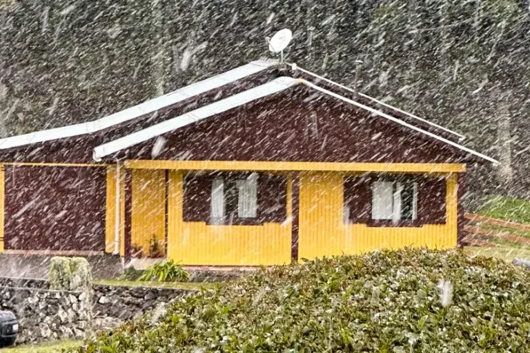 Primeira Neve Do Ano é Registrada No Sul Do Brasil