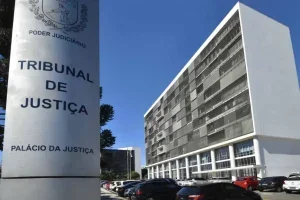 TJ-PR Abre Concurso Com 60 Vagas E Salários De Até R$ 9,5 Mil
