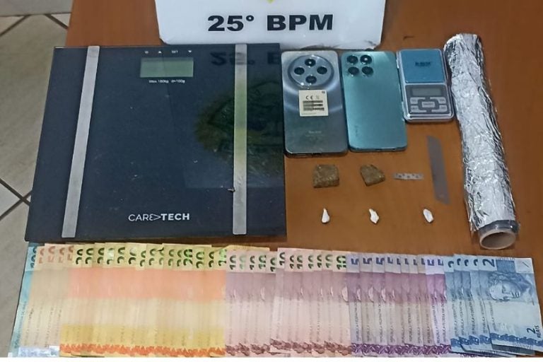 Trio é Preso Por Tráfico De Drogas Um Dos Detidos Tinha Mandado De Prisão