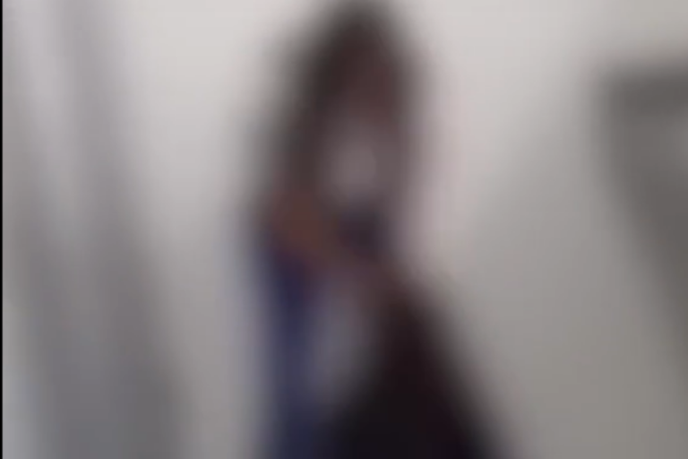 Vídeo registra agressão: a agressora tem histórico de conflitos na escola.