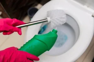 Água Sanitária Funciona Pura Ou Diluída Tire A Dúvida E Evite Erros 2