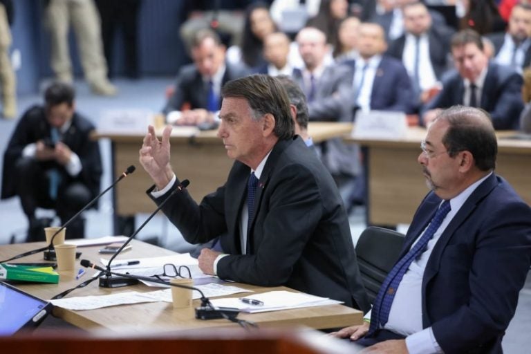 Bolsonaro: em tom descontraído, Bolsonaro chegou a convidar Moraes para ser seu vice nas eleições de 2026.