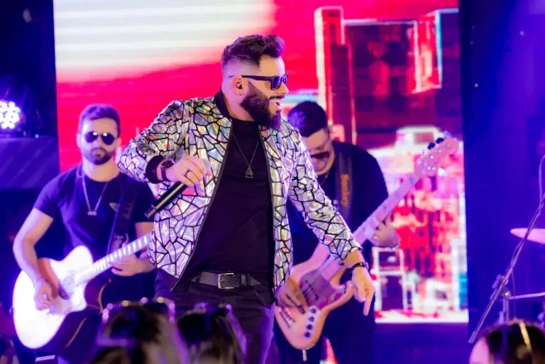 Cantor Umuaramense Gian Vanutti Grava Novo Dvd Em Maringá