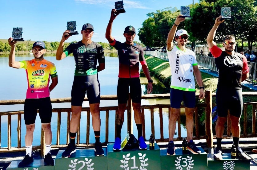 Ciclistas Da Equipe Fusão De Umuarama Disputam Duas Provas (3)