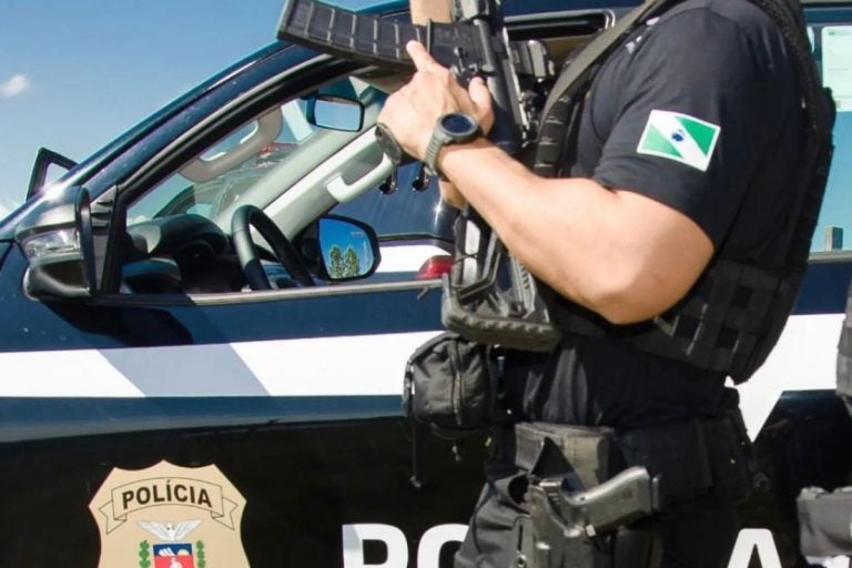 Cruzeiro do Oeste: sob efeito de álcool, ele obrigou a mulher a entrar no carro e, em seguida, partiu em alta velocidade.