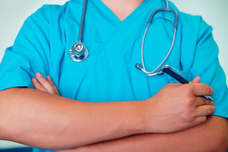 Curso Técnico Em Enfermagem Abre Inscrições No Colégio Hilda T. Kamal