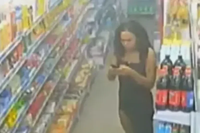 Jovem é encontrada esquartejada: imagens de câmeras de segurança registraram o momento em que ela aparece com o homem pouco antes do crime.