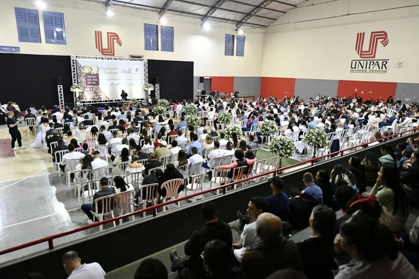 Justiça No Bairro Casamento Coletivo Uniu 90 Casais De Toda Região (5)