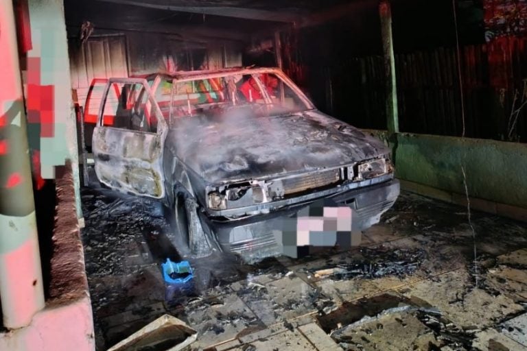 Mulher é suspeita de incendiar carro: o homem já tinha uma medida protetiva contra a suspeita.