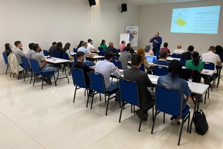 Oficinas gratuitas: o primeiro treinamento terá como foco a precificação correta de produtos e serviços.