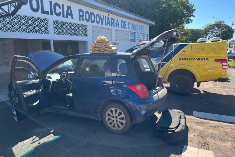 PRE prende motorista: uma adolescente que estava como passageira no veículo também foi apreendida pela polícia.