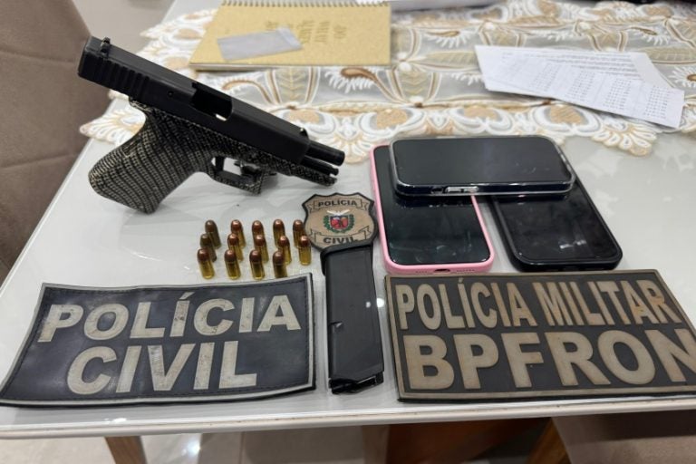 Polícia prende dois: entre os crimes apurados está o assassinato de um homem ocorrido em fevereiro deste ano dentro de uma igreja em Ivaté