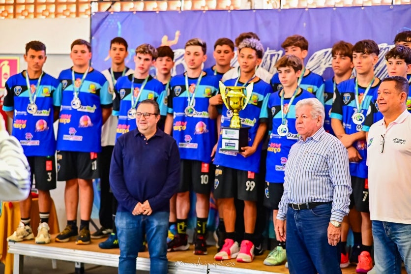 Time De Umuarama Vence O Campeonato Paranaense De Handebol (3)
