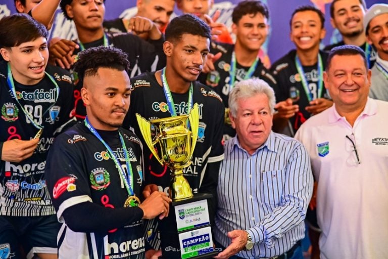 Time De Umuarama Vence O Campeonato Paranaense De Handebol (4)