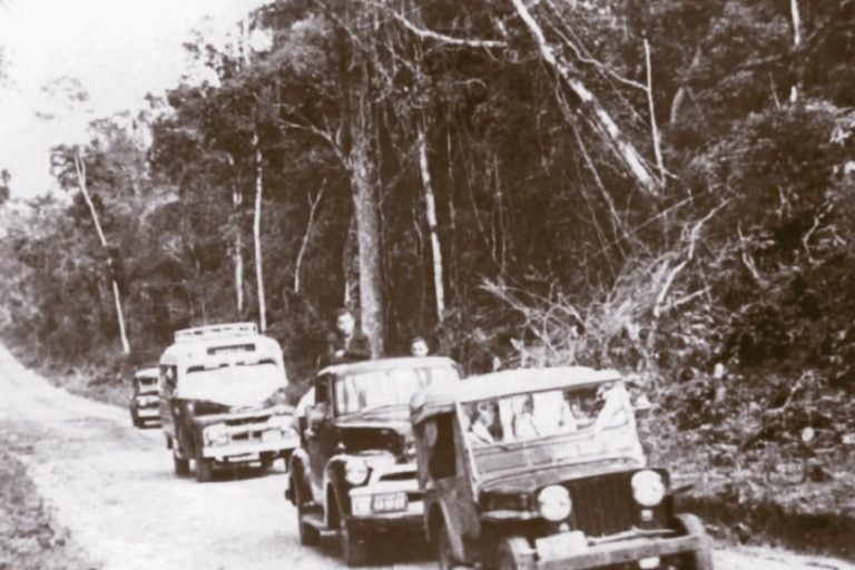 Uma longa aventura: Os primeiros colonos chegaram a Umuarama depois de uma viagem longa e sofrida...