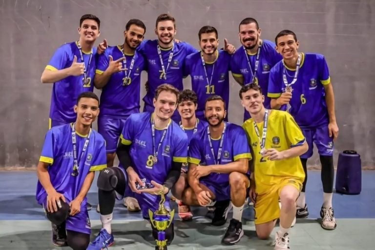 Umuarama Conquista 3º Lugar No Campeonato Regional De Voleibol