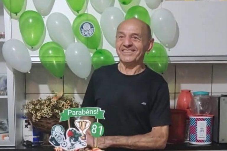 Amigos E Familiares Se Despedem De Celso Sabino Gomes