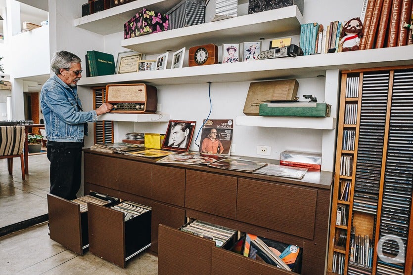 Arquiteto Exibe Coleção De Discos De Vinil 4