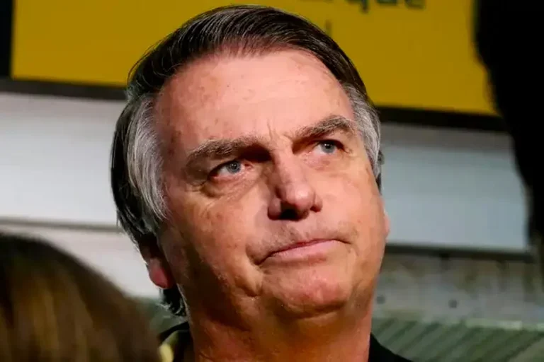 Bolsonaro Vira Alvo De Operação Da Pf E Deve Usar Tornozeleira