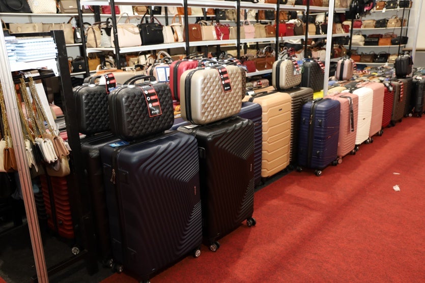 Centenas De Pessoas Aproveitam O Mega Outlet Umuarama 1 (4)