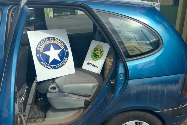 Cigarros contrabandeados: a ocorrência foi registrada nesta quarta-feira (2).