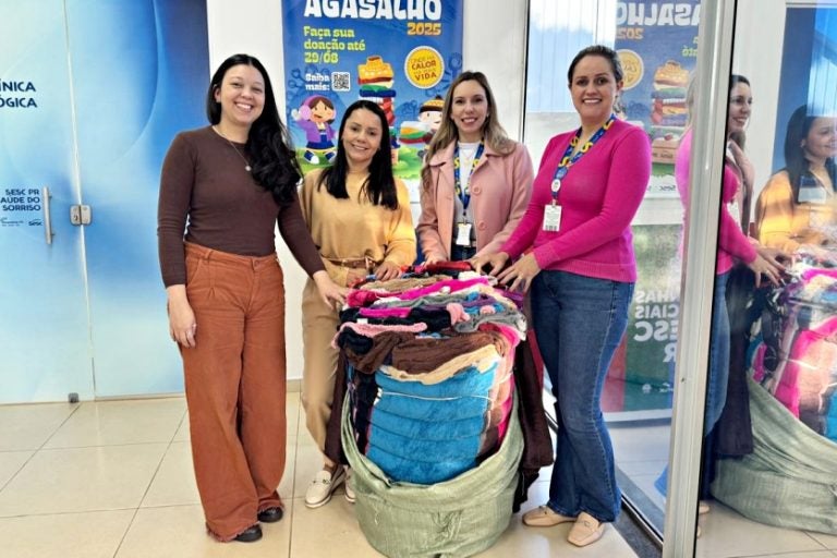 Conjove Entrega 150 Mantas Para Campanha Do Agasalho