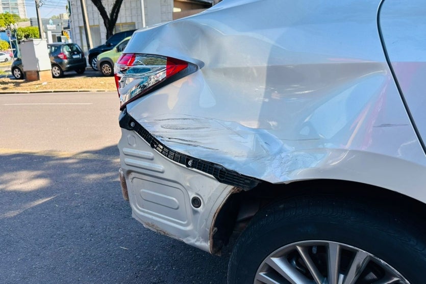 Motociclista é Socorrido Após Colisão Na Avenida Castelo Branco (3)
