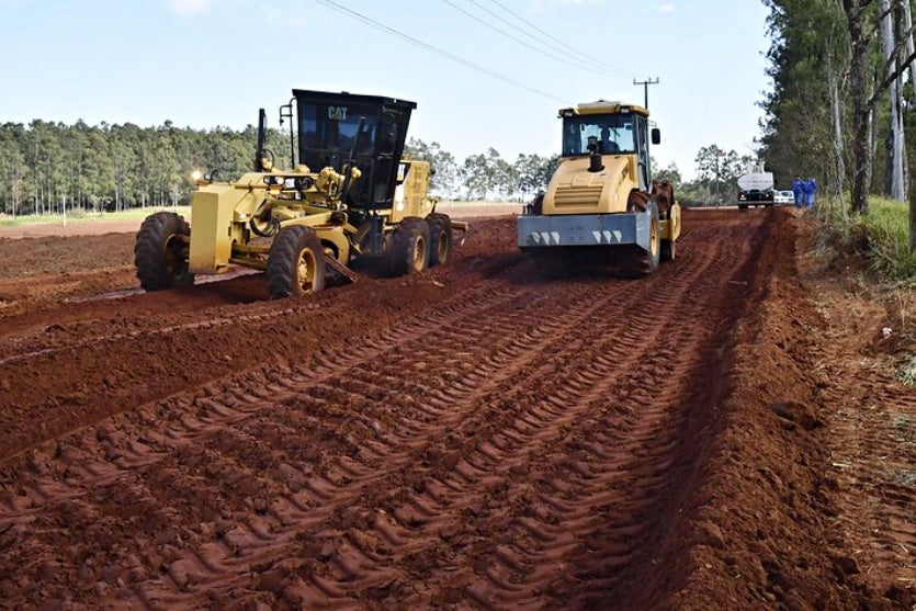Obras De Pavimentação Da Estrada Pioneiro Avançam Com Rapidez (3)