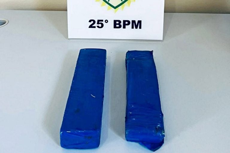 Pm Encontra Tabletes De Maconha Após Acidente Na Rodovia