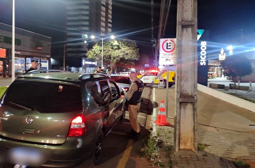 Pm Realiza Operação Lei Seca E Fiscaliza Veículos Em Umuarama (1)