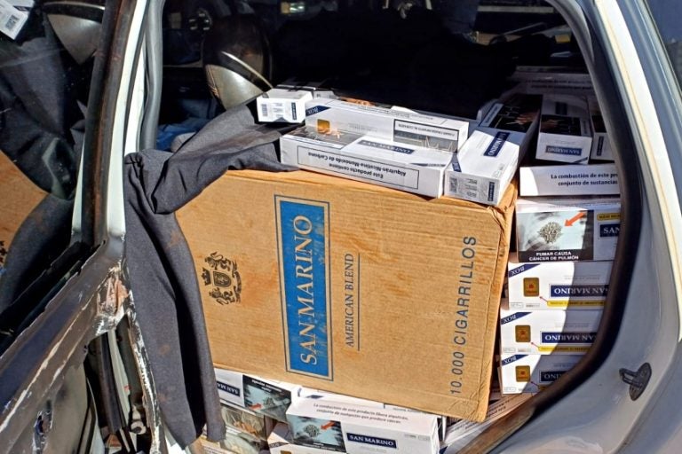 Prf Apreende Agrotóxicos E 14 Mil Maços De Cigarros Na Pr 323 (3)