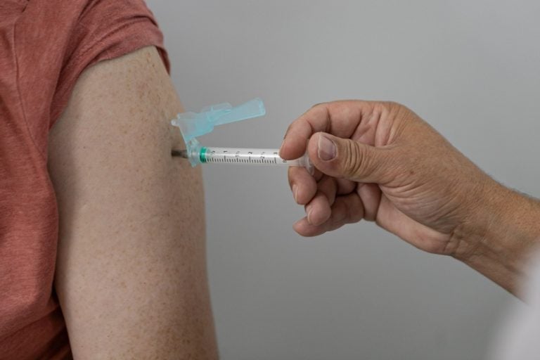 Paraná Amplia Vacinação E Reduz Casos De Síndromes Gripais