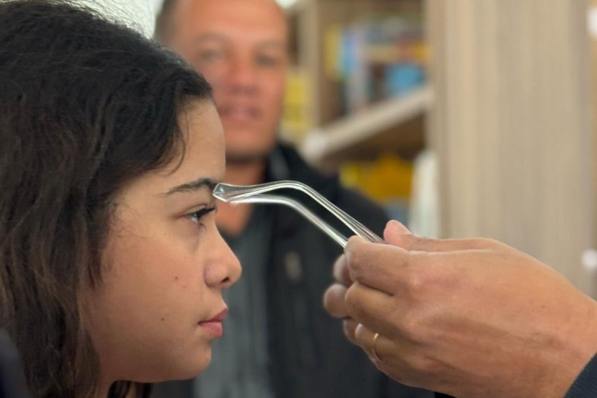 Programa Entrega 84 óculos Para Alunos De Tuneiras Do Oeste (1)