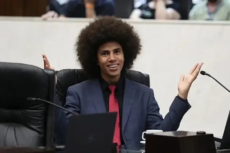Renato Freitas: a medida decorre da conduta do parlamentar considerada inadequada.