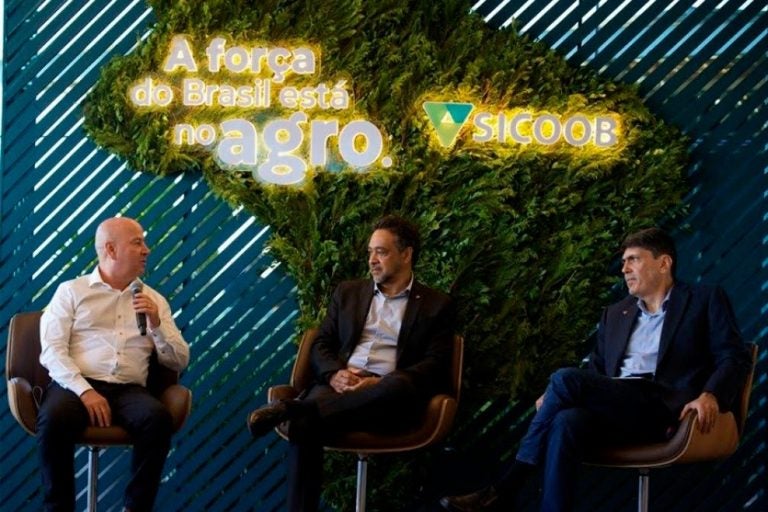 Sicoob lança o Plano Safra 20252026: a apresentação do Plano Safra aconteceu durante uma live realizada no final da manhã desta quarta-feira (2).